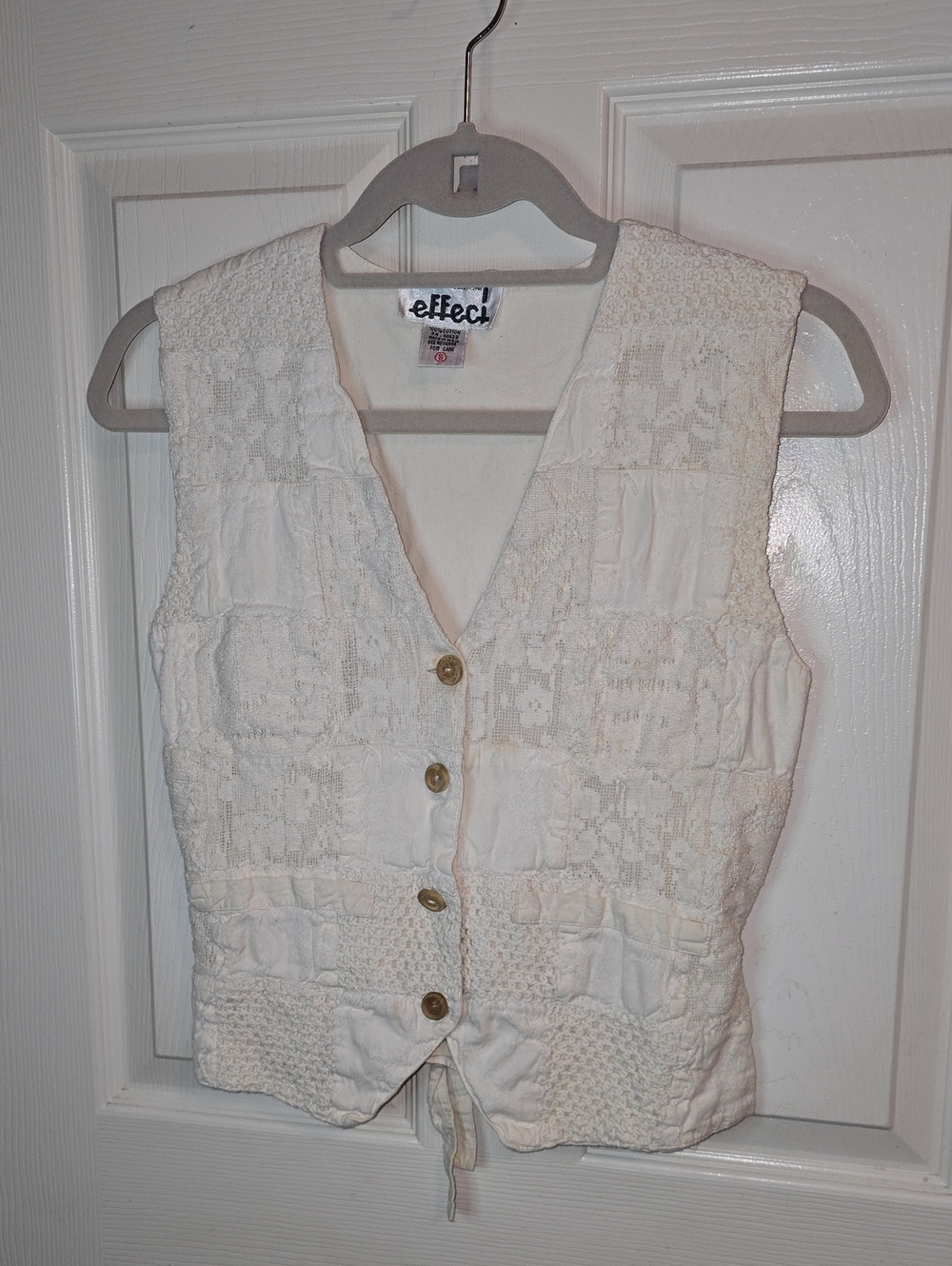 Effeci White Lace Patchwork Button-Front Vest
